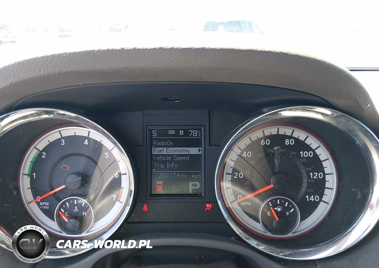 2011 Dodge Durango Express VIN:1D4RE2GG6BC624199 - 7
