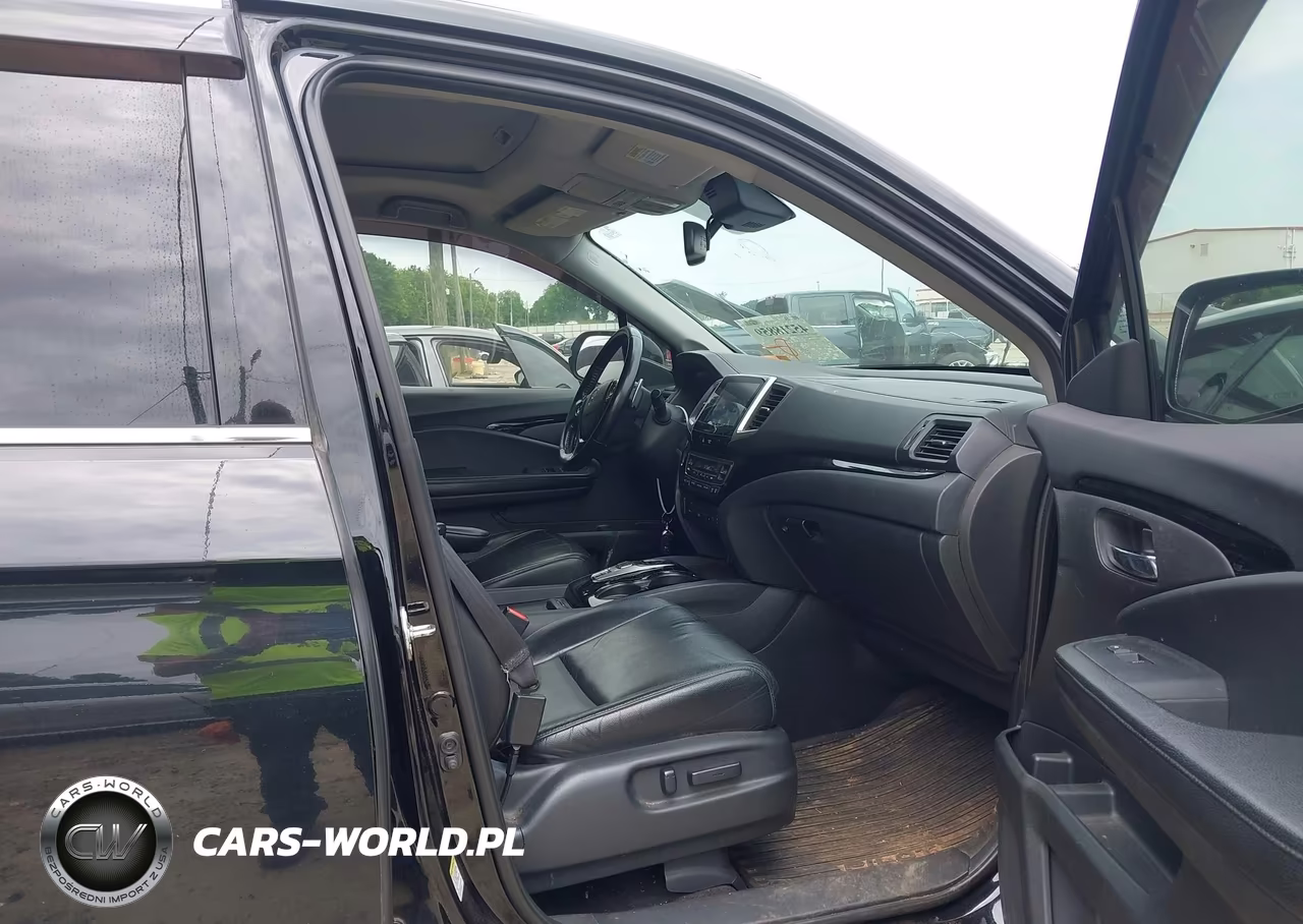 2016 Honda Pilot Touring VIN:5FNYF5H9XGB003419 - 5