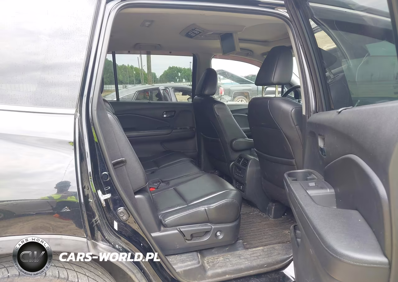 2016 Honda Pilot Touring VIN:5FNYF5H9XGB003419 - 8