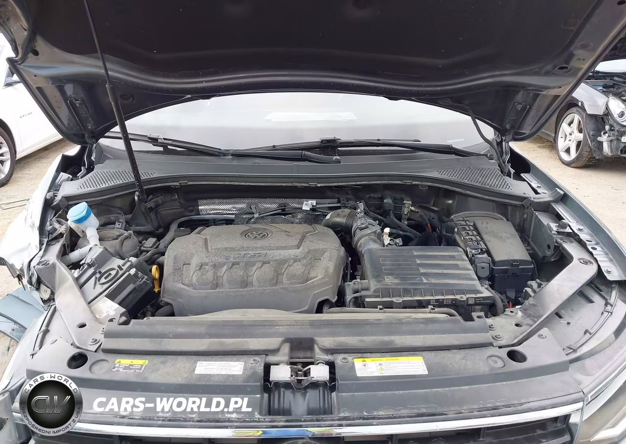 2023 Volkswagen Tiguan 2.0T Se R-Line Black VIN:3VVCB7AX0PM070201 - 10