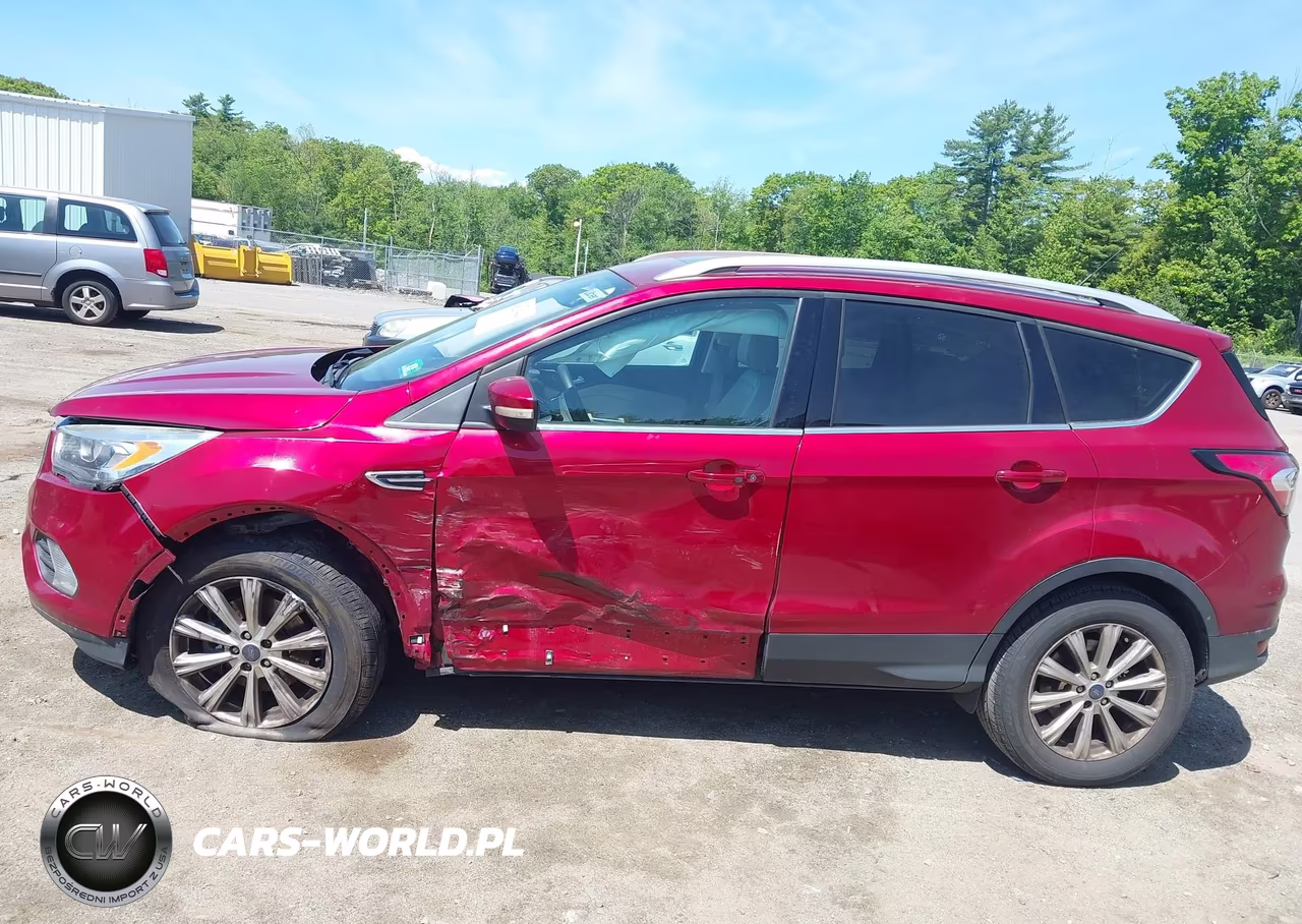 2017 Ford Escape Titanium VIN:1FMCU9J93HUE18376 - 15