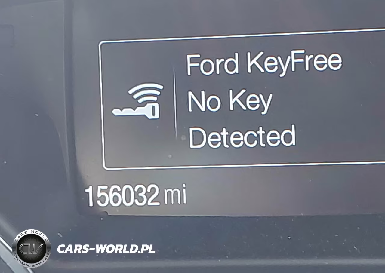 2017 Ford Escape Titanium VIN:1FMCU9J93HUE18376 - 16