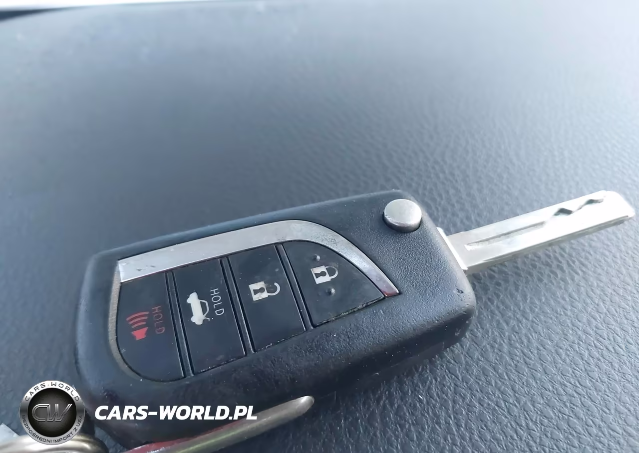 2018 Toyota Camry Se VIN:4T1B11HK9JU656625 - 11