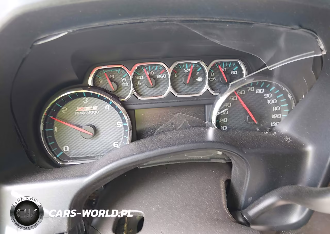 2018 Chevrolet Silverado 1500 2Lt VIN:3GCUKREC5JG226860 - 14
