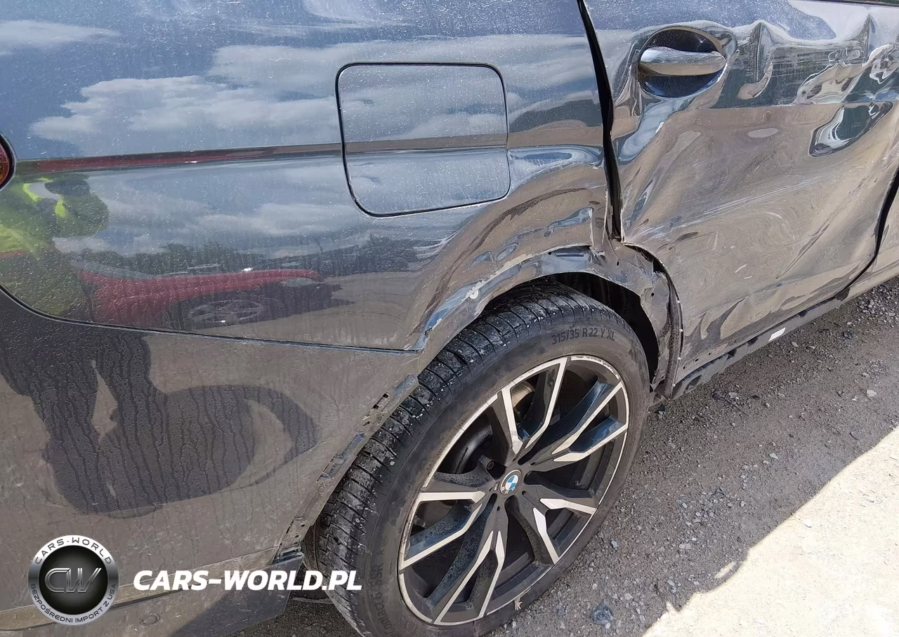 2021 BMW X7 xDrive40I VIN:5UXCW2C09M9F51601 - 18