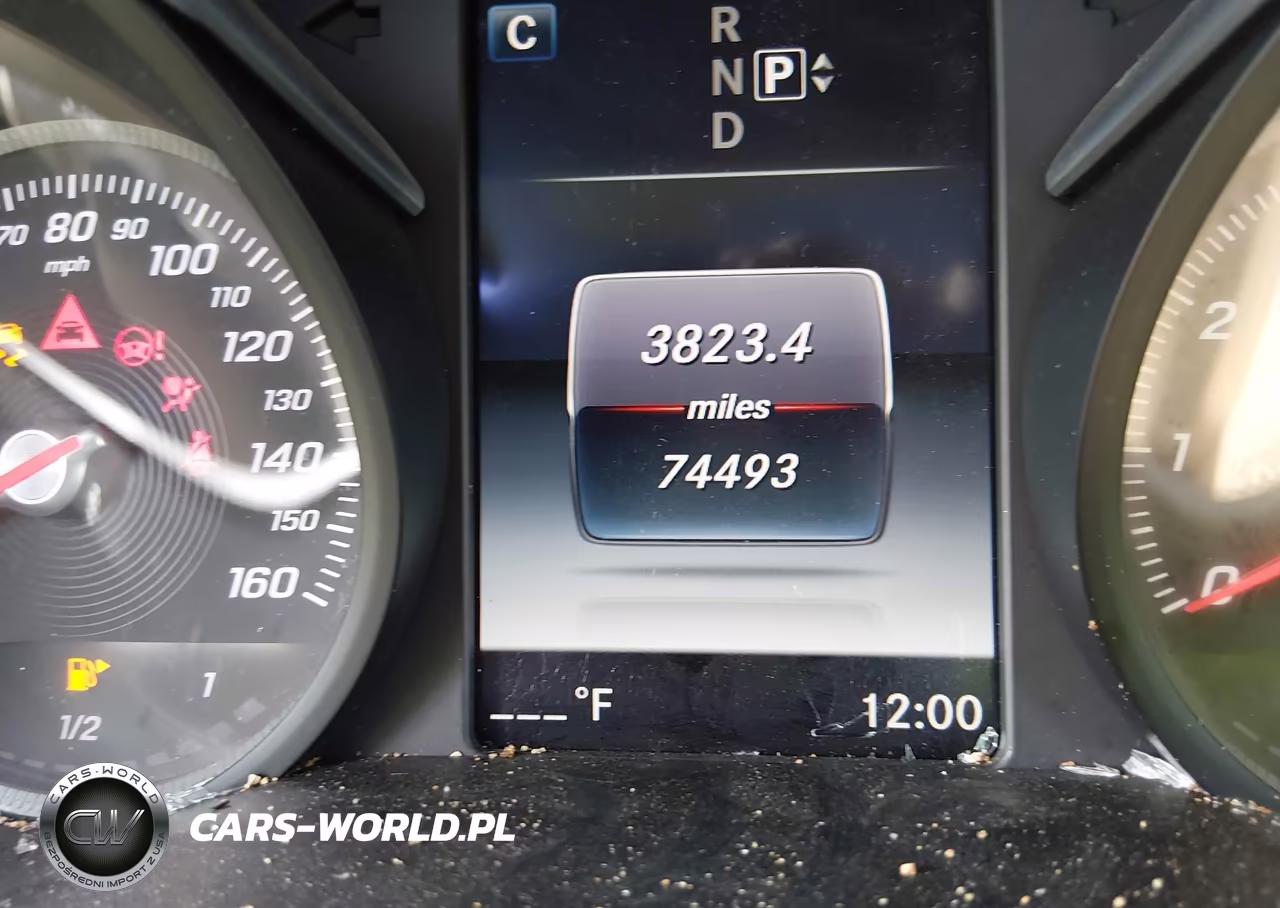 2015 Mercedes-Benz C 300 4Matic VIN:55SWF4KB8FU083622 - 14
