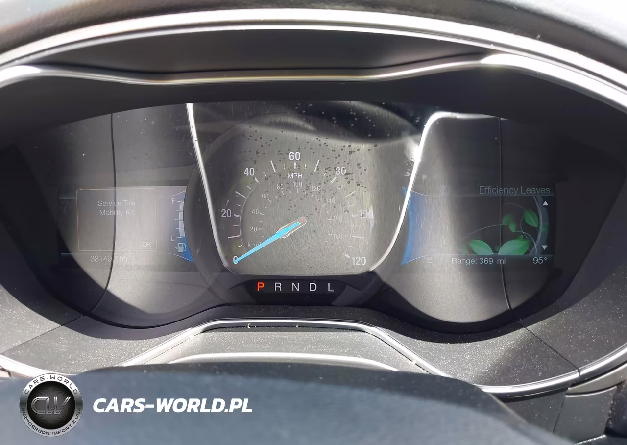 2018 Ford Fusion Hybrid S VIN:3FA6P0UUXJR261632 - 7