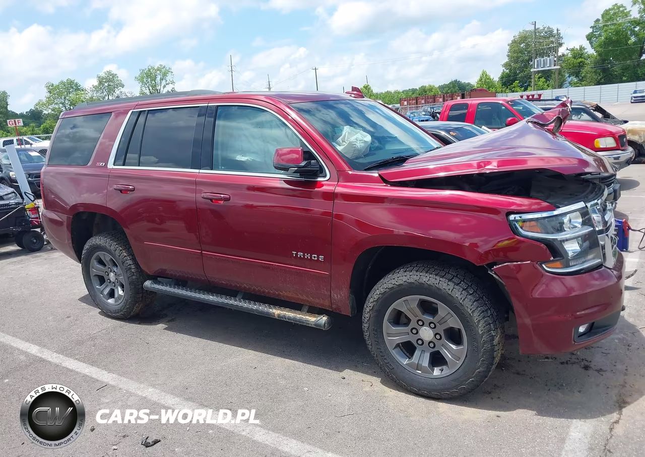 2017 Chevrolet Tahoe Lt VIN:1GNSKBKC9HR328070 - 12
