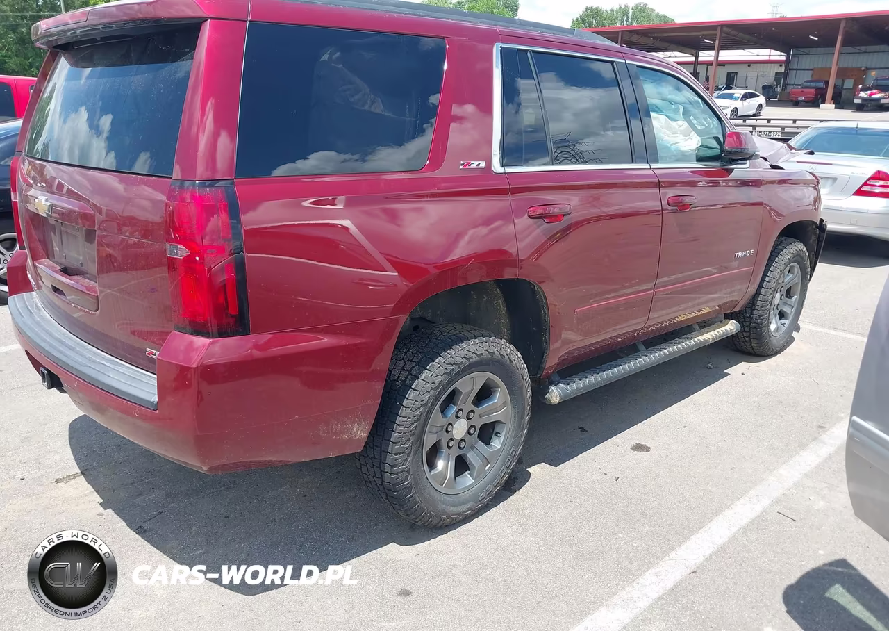 2017 Chevrolet Tahoe Lt VIN:1GNSKBKC9HR328070 - 4