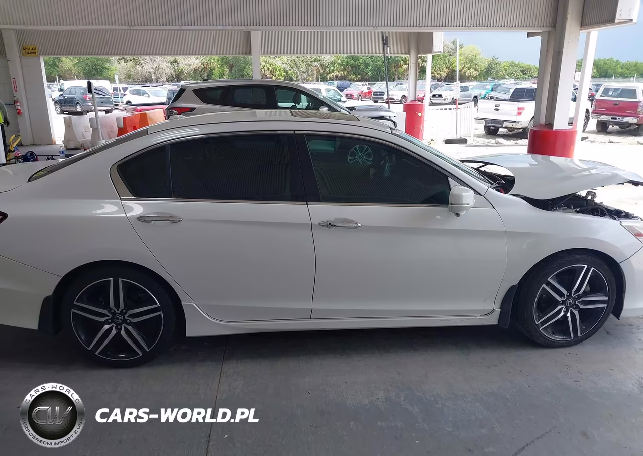 2016 Honda Accord Touring VIN:1HGCR3F99GA027391 - 13