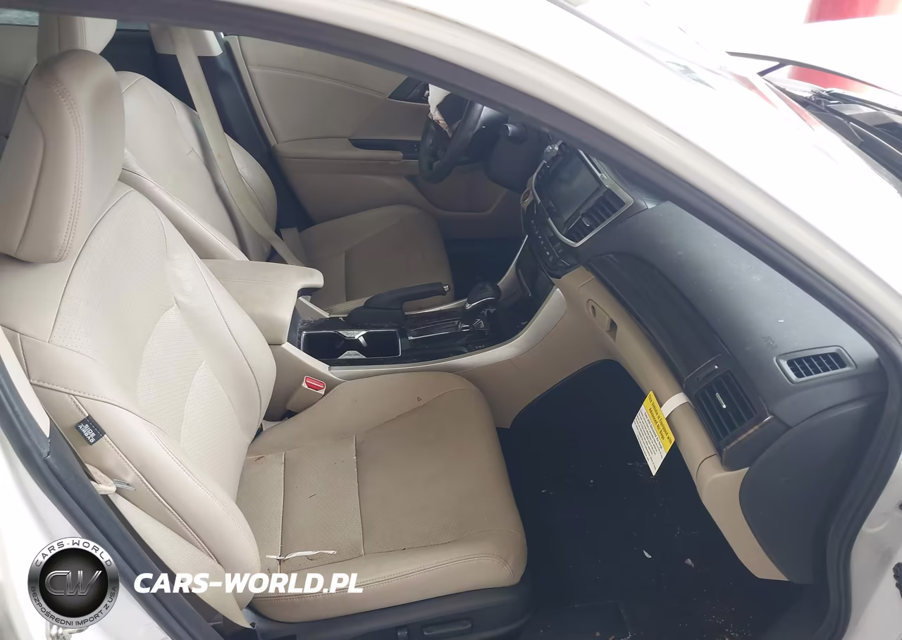 2016 Honda Accord Touring VIN:1HGCR3F99GA027391 - 5