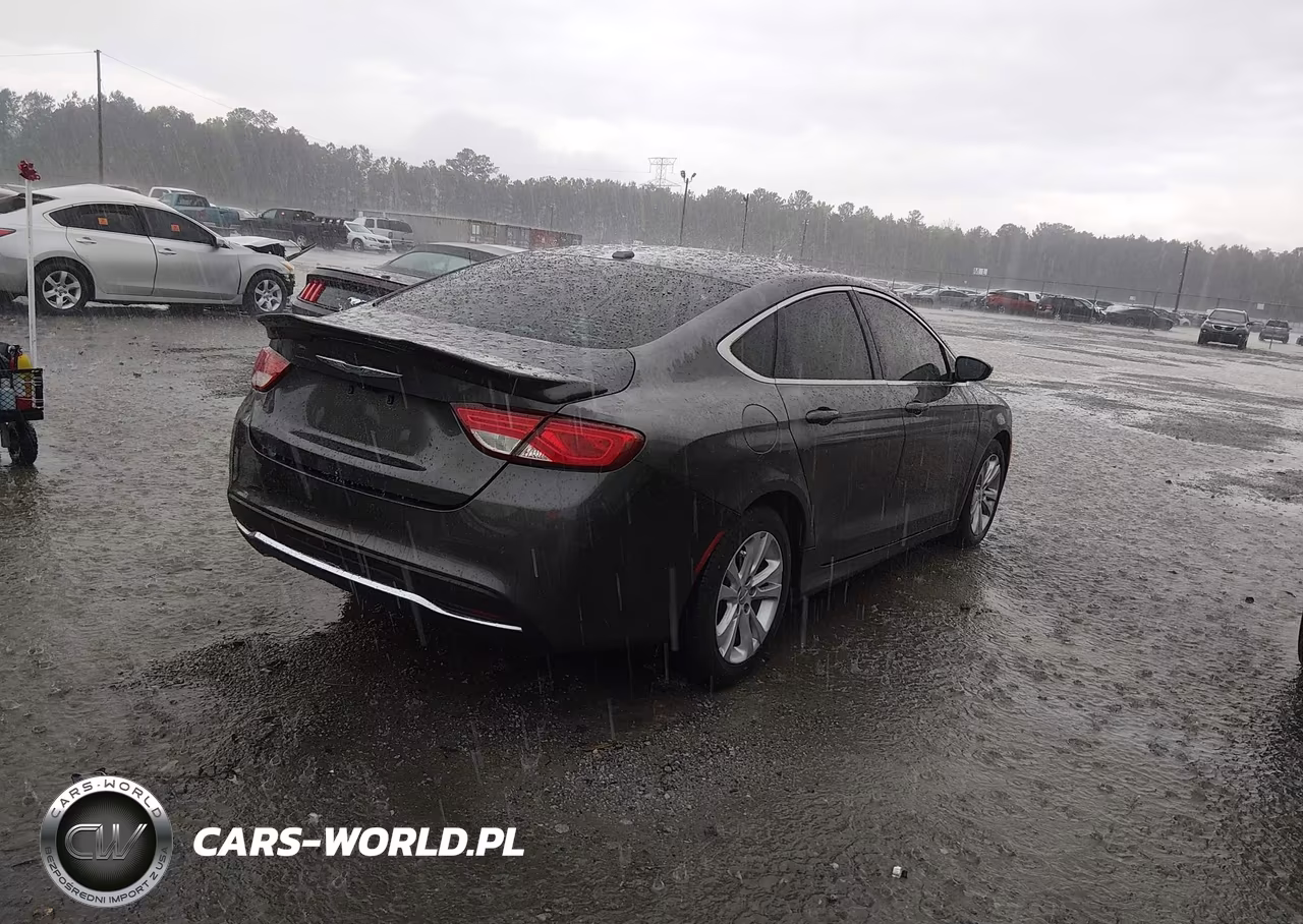 2015 Chrysler 200 Limited VIN:1C3CCCAB9FN684746 - 4