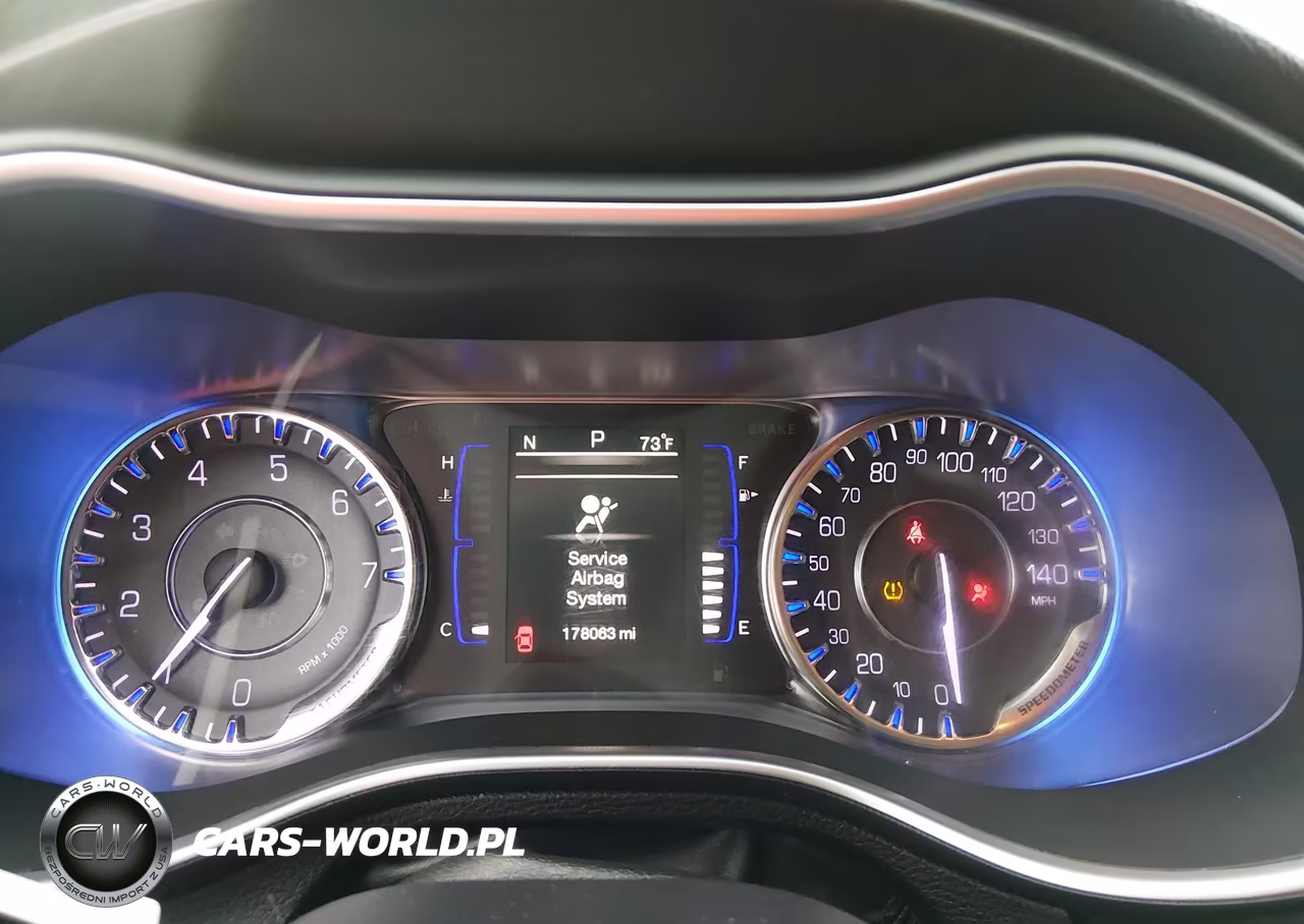 2015 Chrysler 200 Limited VIN:1C3CCCAB9FN684746 - 7