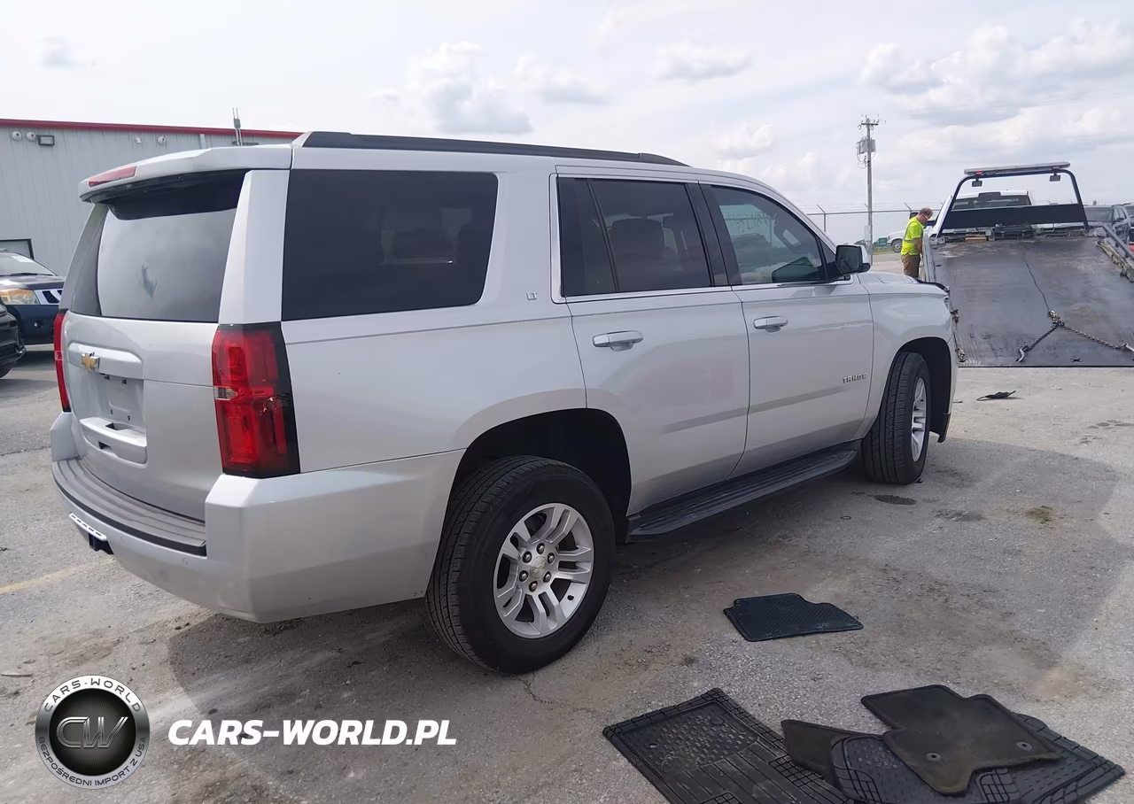 2016 Chevrolet Tahoe Lt VIN:1GNSKBKCXGR234438 - 4