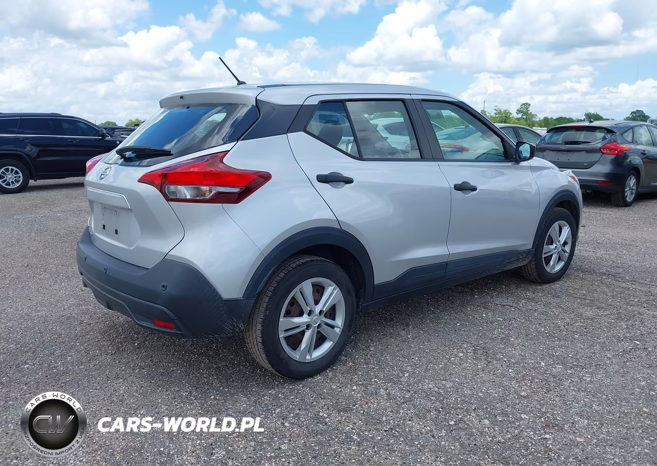 2020 Nissan Kicks S Xtronic Cvt VIN:3N1CP5BV5LL543966 - 4
