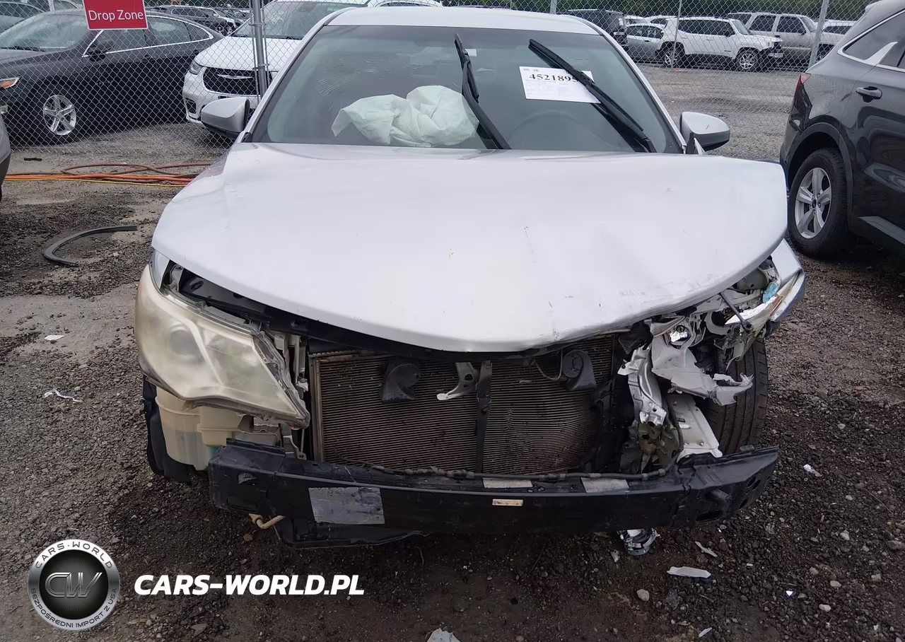 2014 Toyota Camry Le VIN:4T1BF1FK5EU404087 - 12