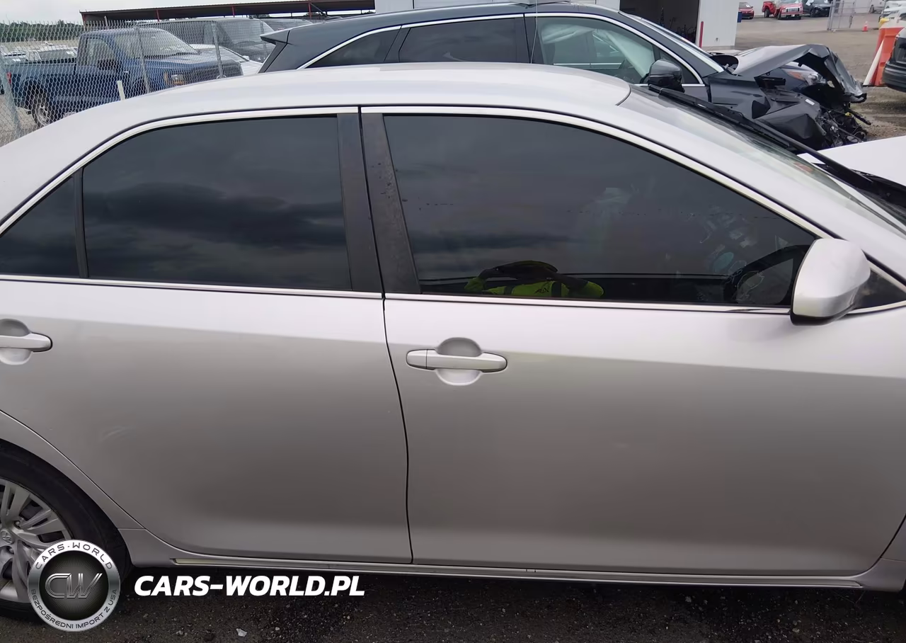 2014 Toyota Camry Le VIN:4T1BF1FK5EU404087 - 13