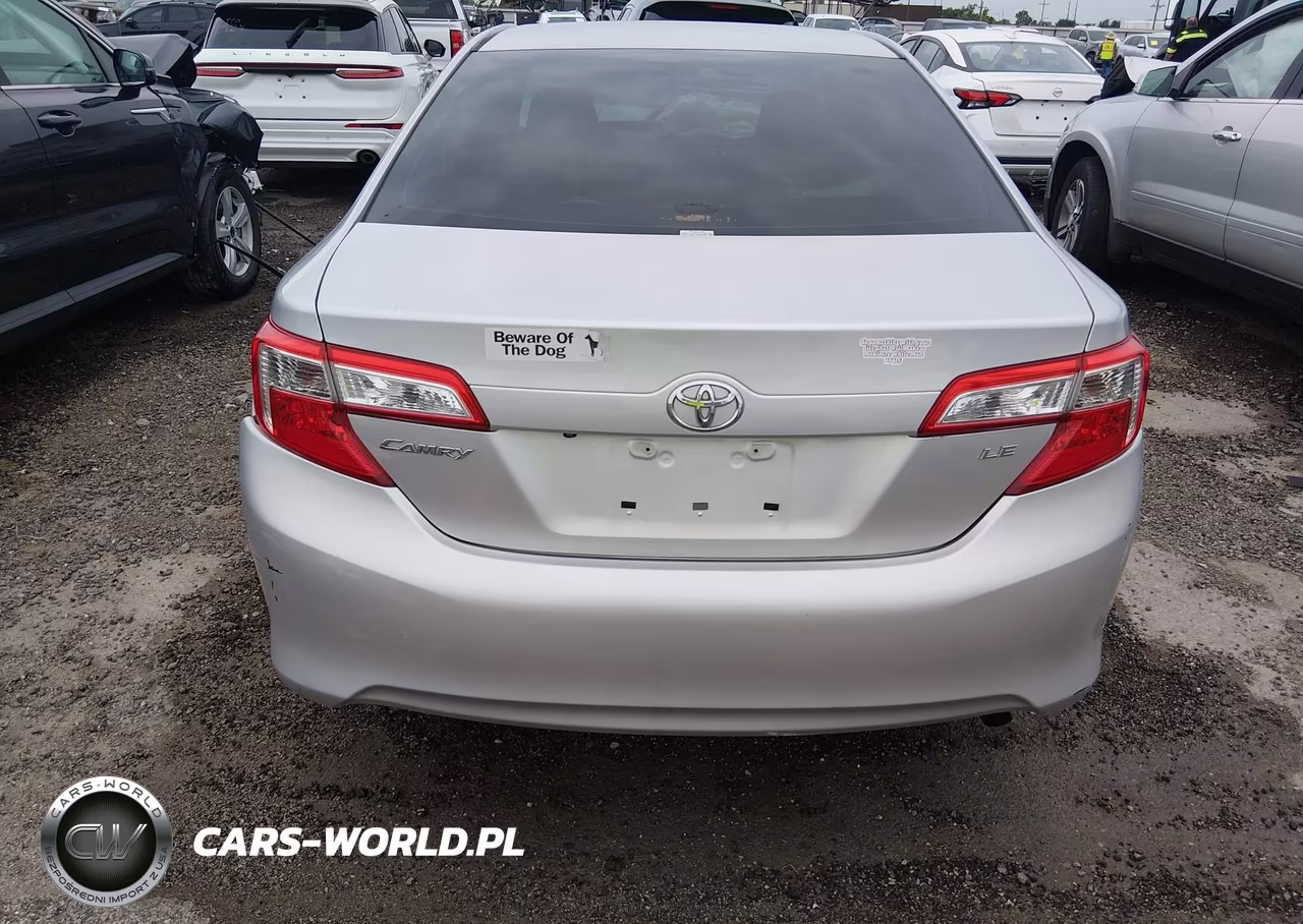 2014 Toyota Camry Le VIN:4T1BF1FK5EU404087 - 16