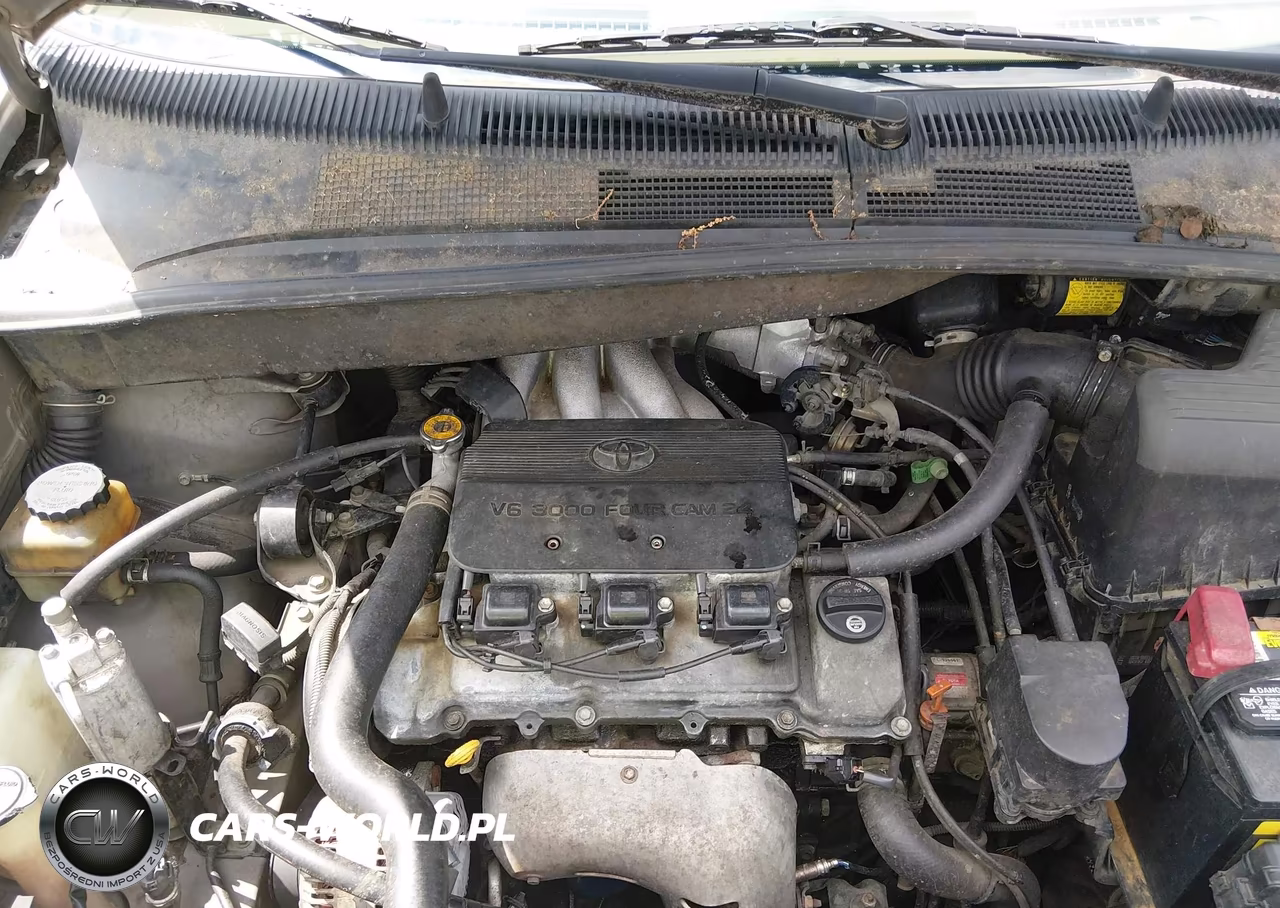 2000 Toyota Sienna Le VIN:4T3ZF13C8YU181731 - 10