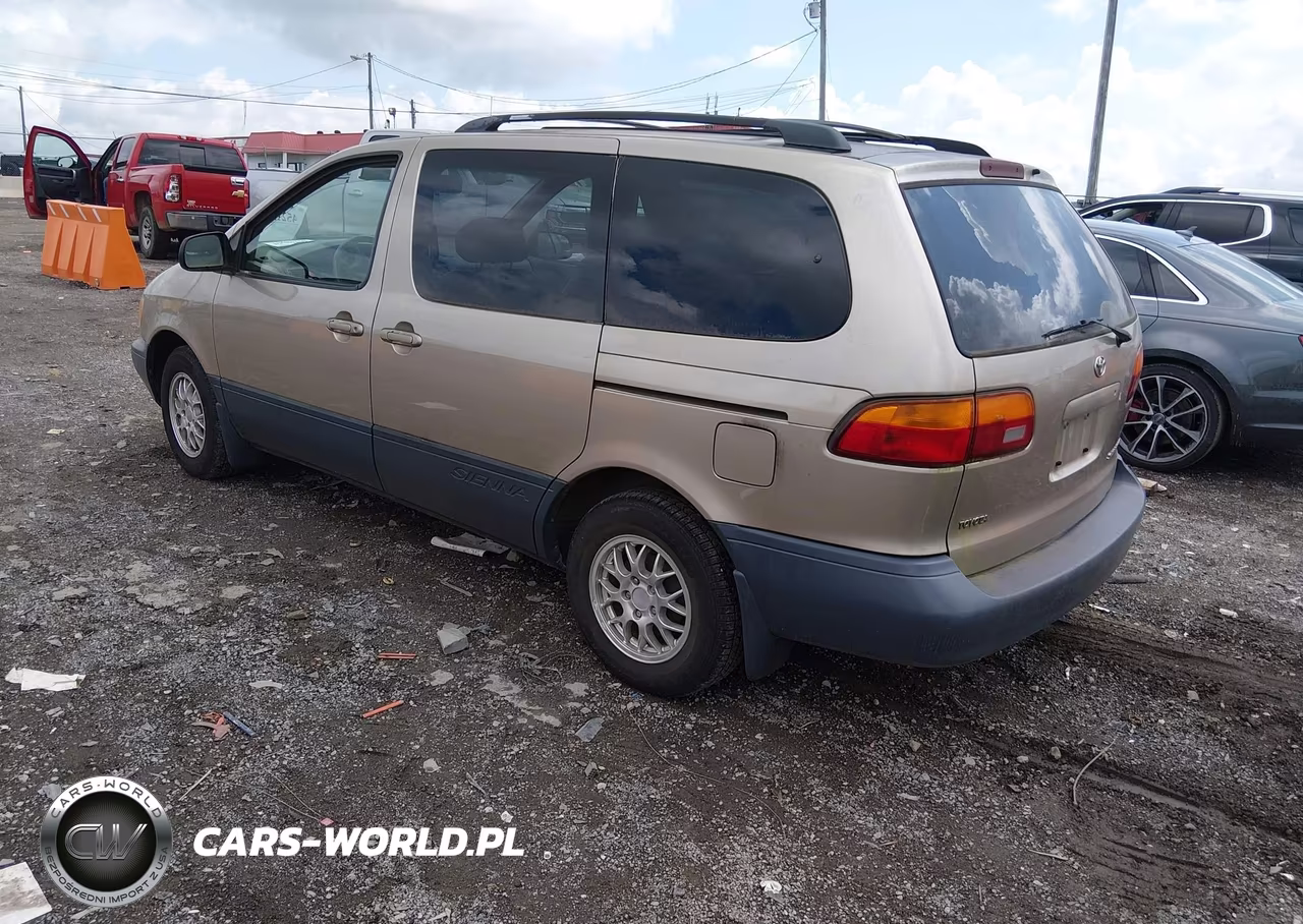 2000 Toyota Sienna Le VIN:4T3ZF13C8YU181731 - 3
