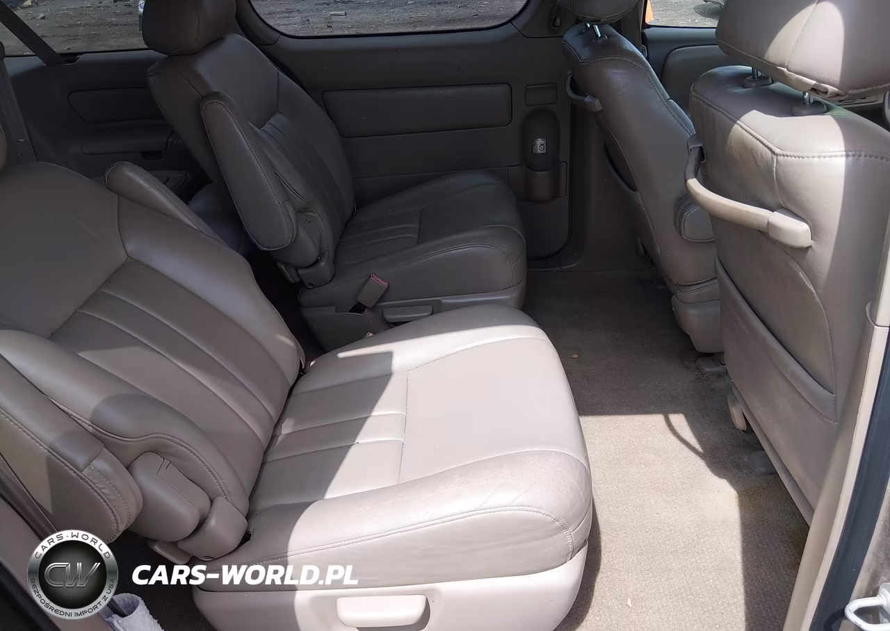 2000 Toyota Sienna Le VIN:4T3ZF13C8YU181731 - 8