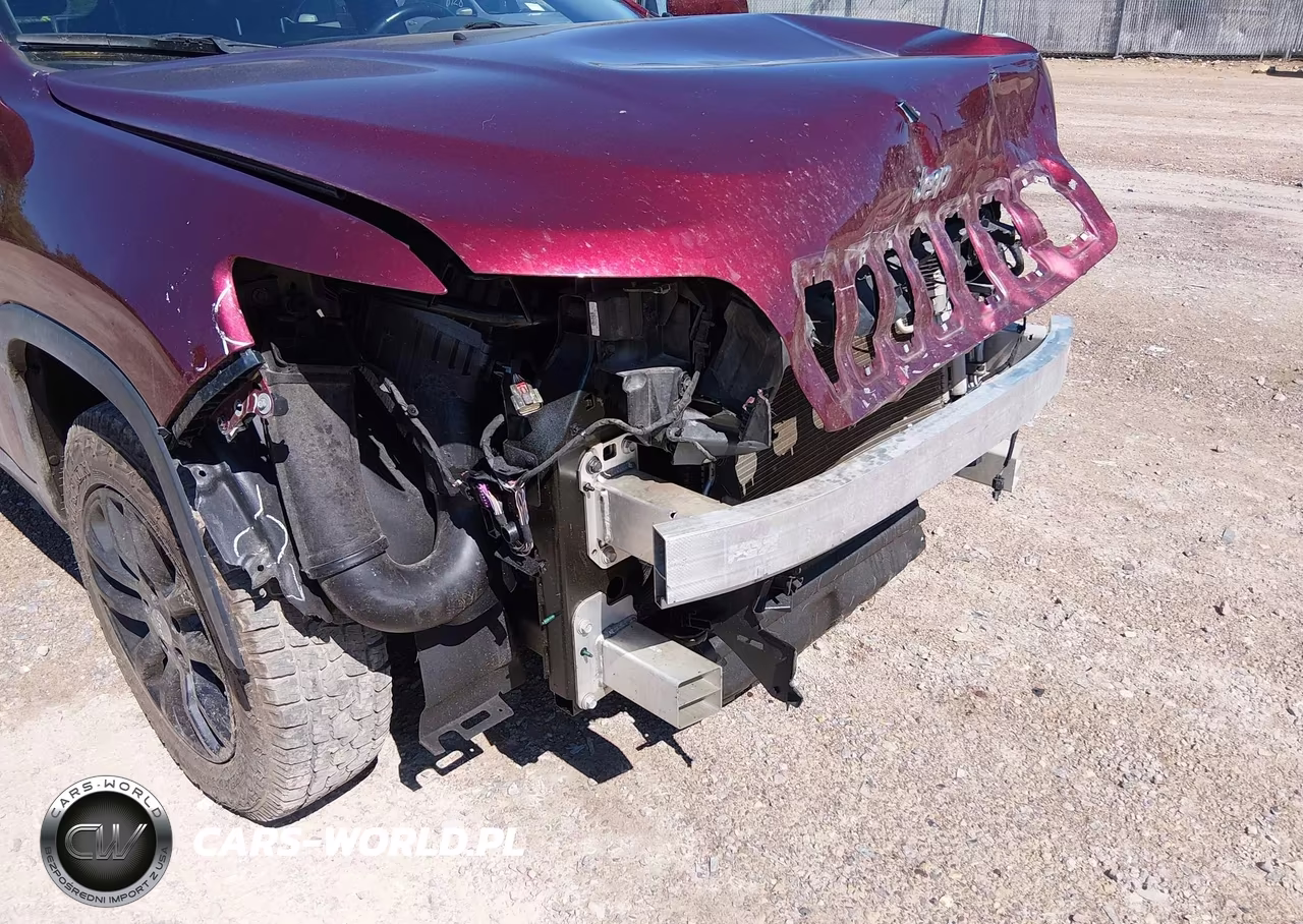 2021 Jeep Cherokee Latitude Lux 4X4 VIN:1C4PJMMN6MD124927 - 19