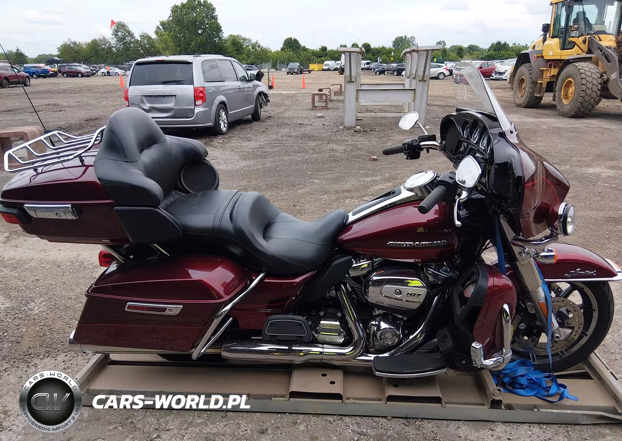 2017 Harley-Davidson Flhtk Ultra Limited VIN:1HD1KED18HB664107 - 12
