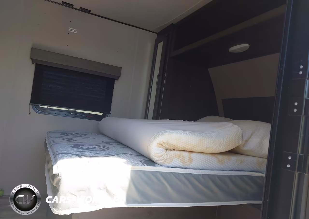 2022 Grand Design Other VIN:573TT2920N8817930 - 8