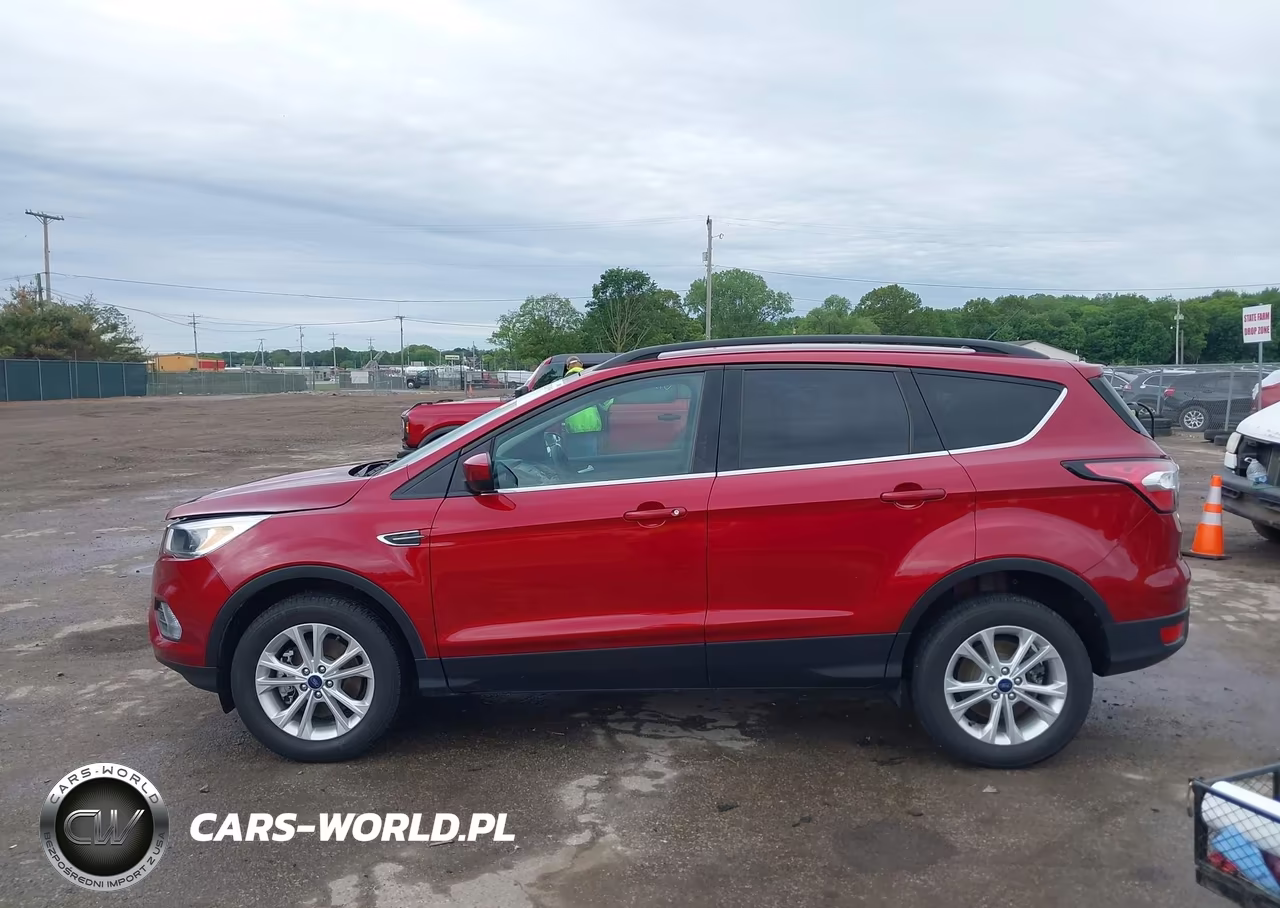 2018 Ford Escape Se VIN:1FMCU9GD8JUC46444 - 15