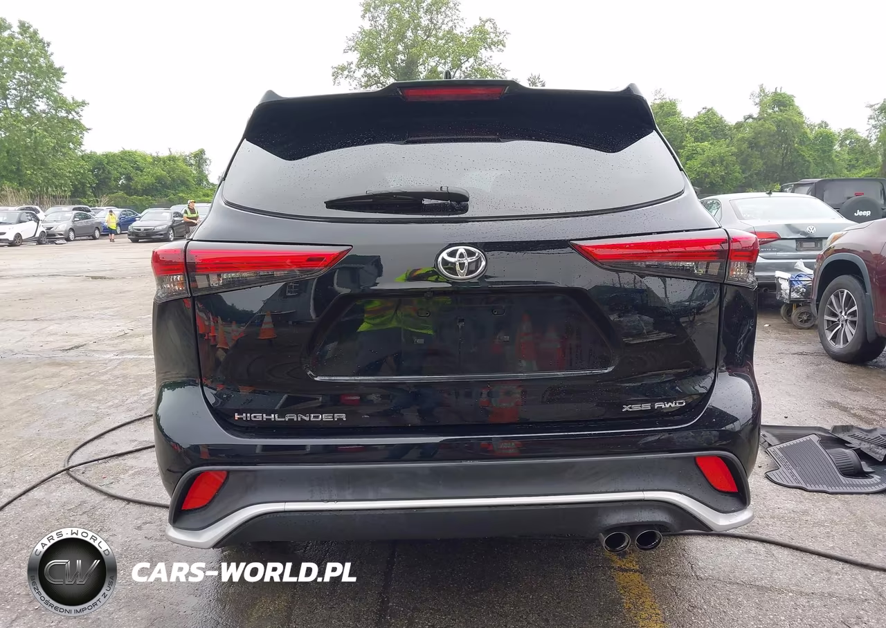2022 Toyota Highlander Xse VIN:5TDLZRBH4NS176905 - 16