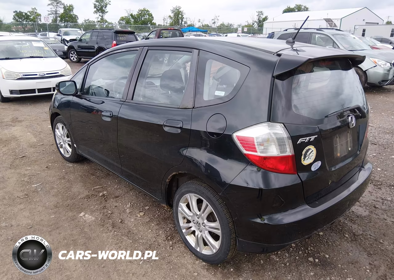 2009 Honda Fit Sport VIN:JHMGE88439S060781 - 3
