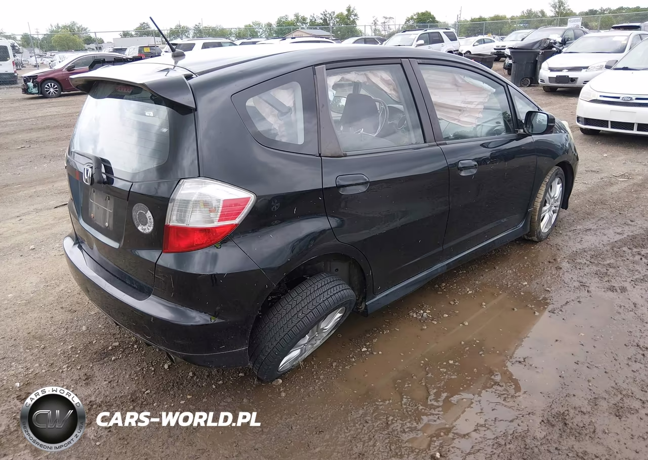 2009 Honda Fit Sport VIN:JHMGE88439S060781 - 4
