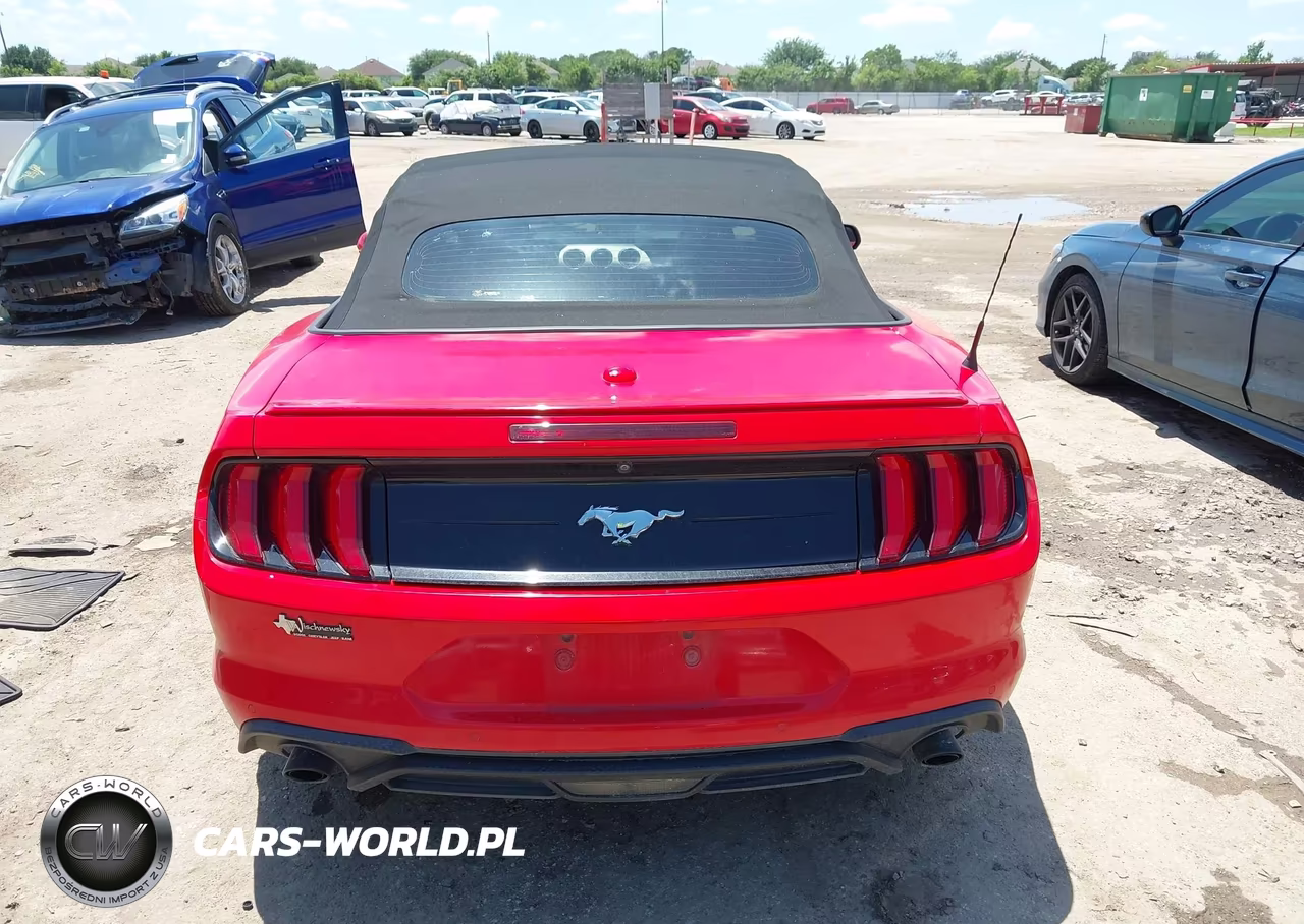 2021 Ford Mustang Ecoboost Premium VIN:1FATP8UH8M5104922 - 15