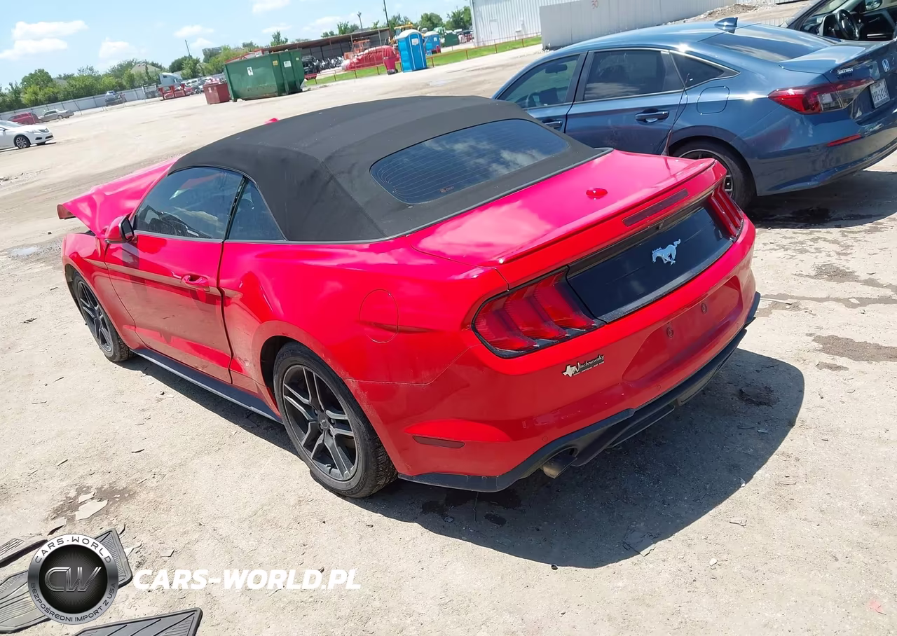 2021 Ford Mustang Ecoboost Premium VIN:1FATP8UH8M5104922 - 3