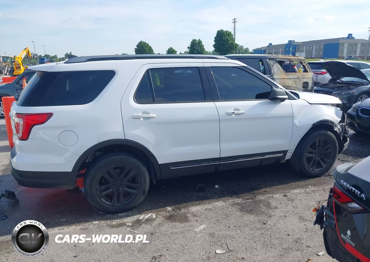 2018 Ford Explorer Xlt VIN:1FM5K8D84JGB60174 - 14