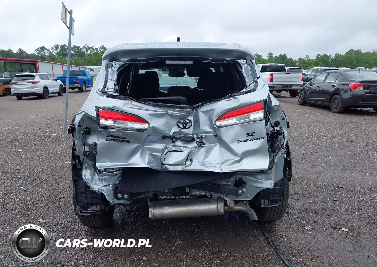 2025 Toyota Corolla Cross Hybrid Se VIN:7MUFBABG8SV086068 - 17
