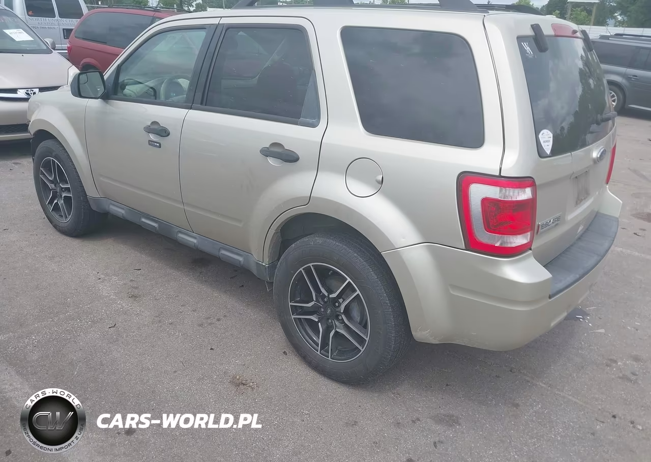 2012 Ford Escape Xlt VIN:1FMCU0D75CKB57178 - 3