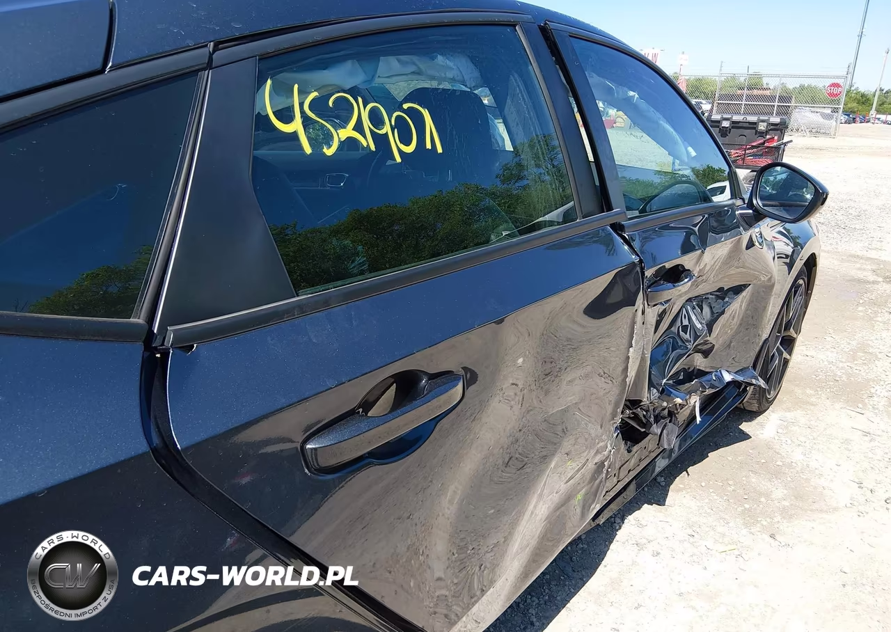 2025 Honda Civic Sedan Sport VIN:19XFL2H86SE006533 - 17