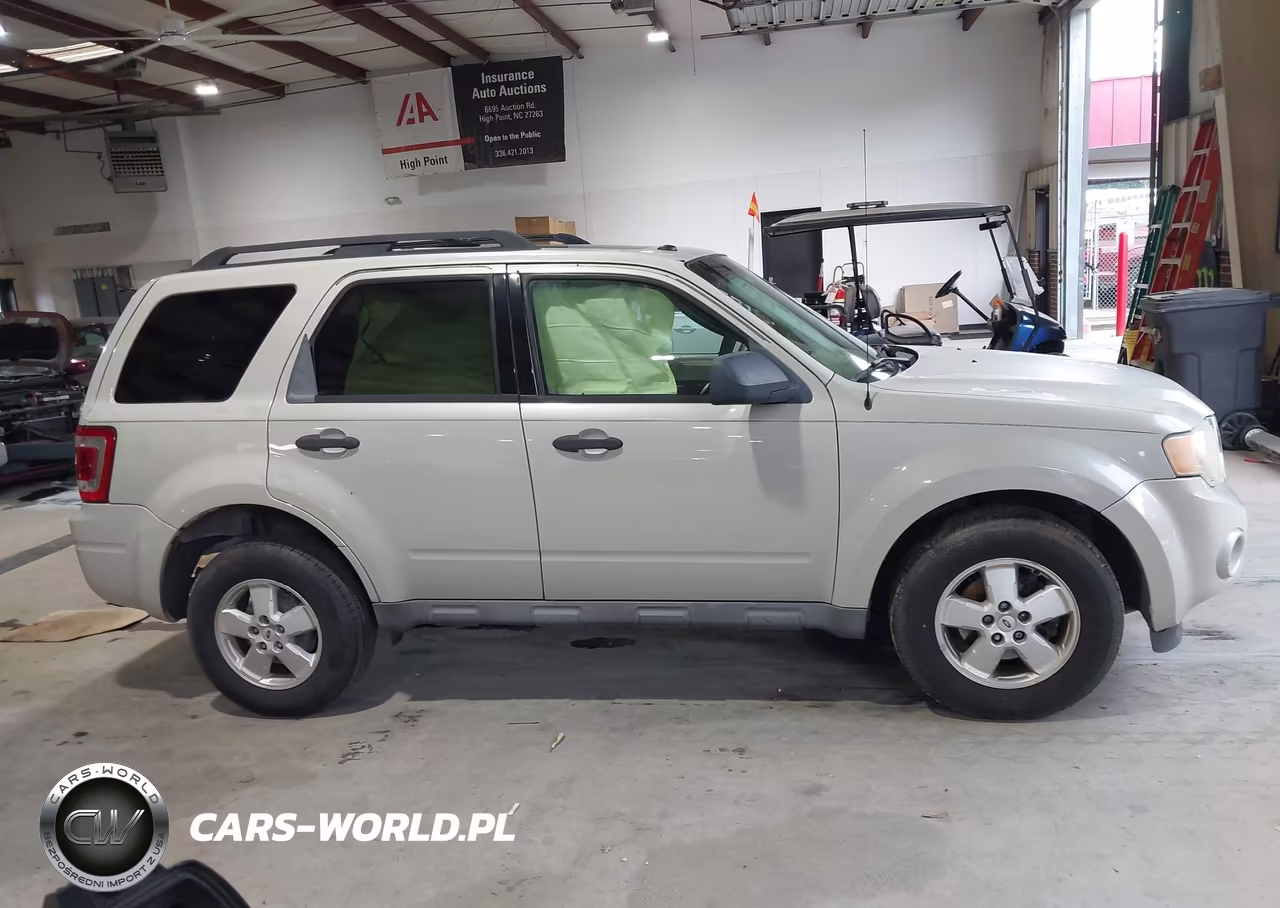 2009 Ford Escape Xlt VIN:1FMCU03G09KA65843 - 13