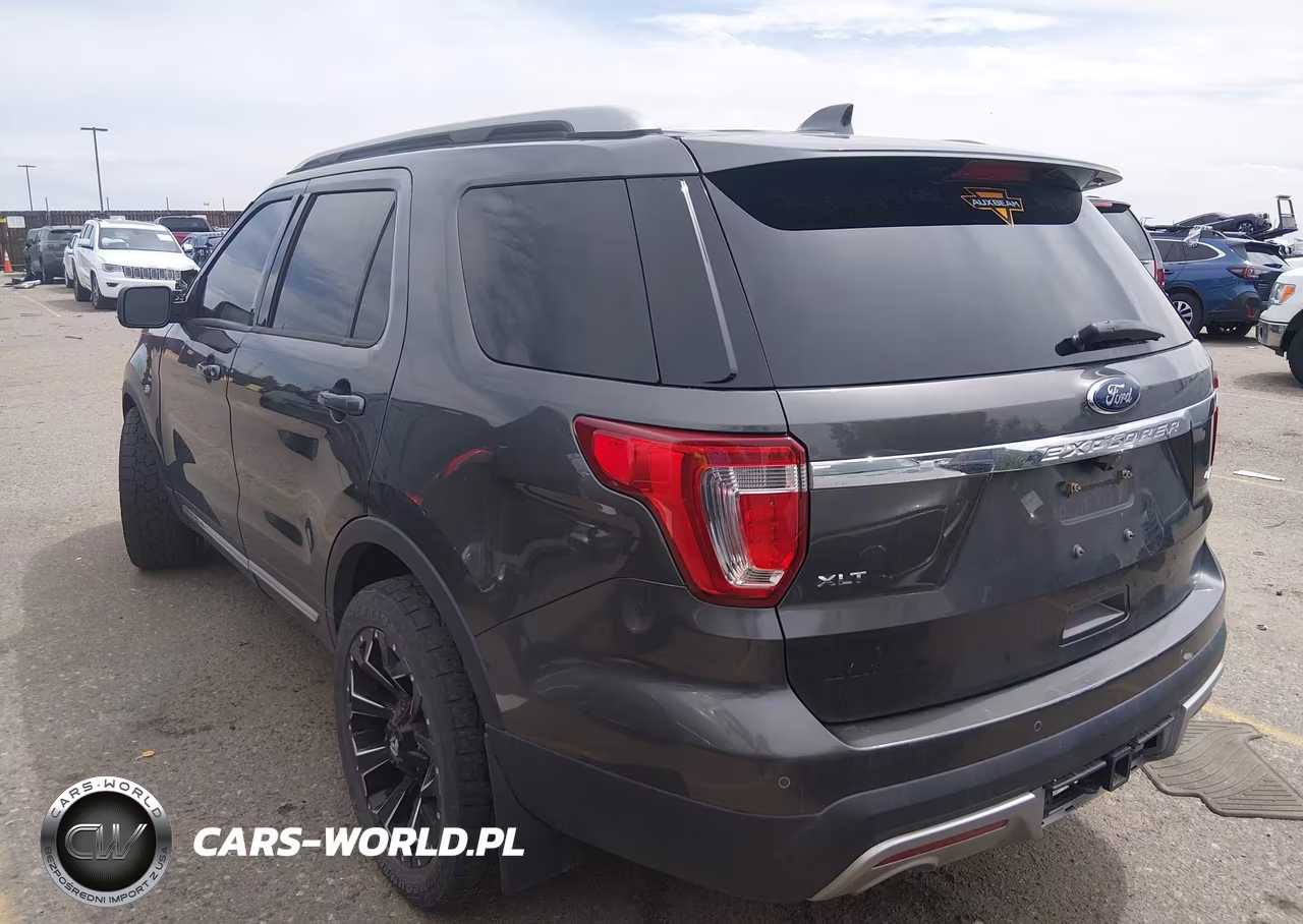 2017 Ford Explorer Xlt VIN:1FM5K8D84HGD41009 - 14