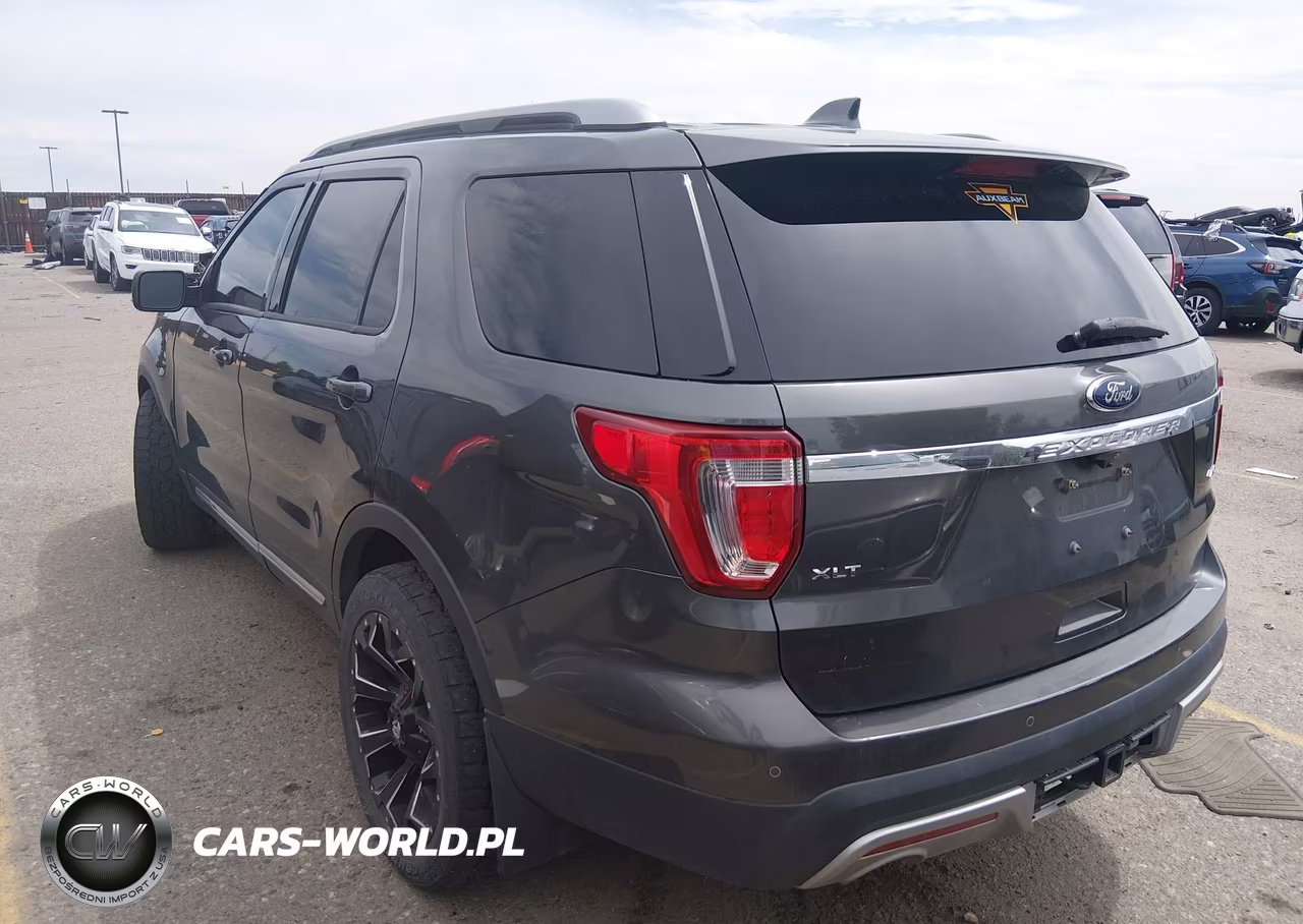 2017 Ford Explorer Xlt VIN:1FM5K8D84HGD41009 - 3