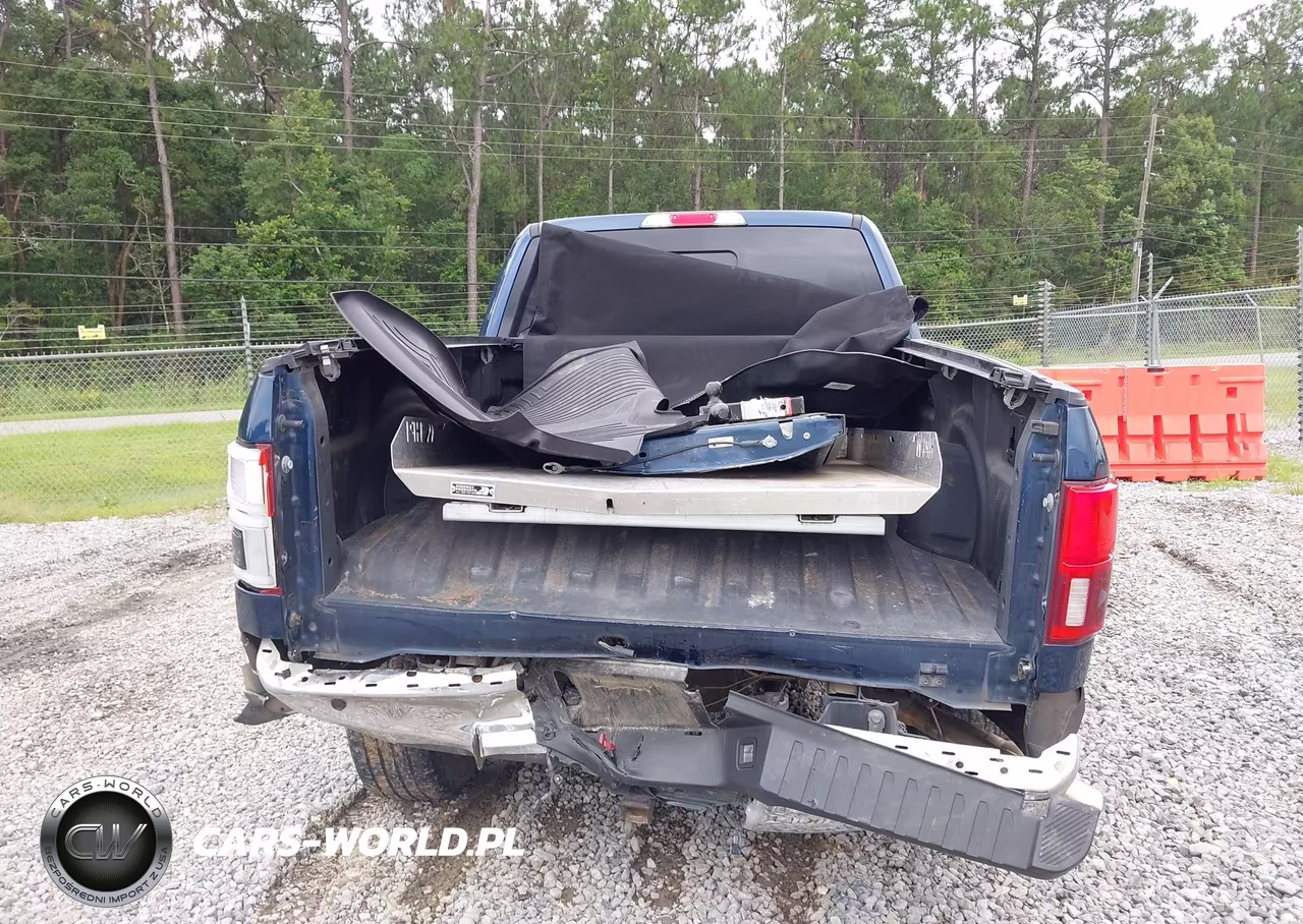 2019 Ford F-150 Lariat VIN:1FTFW1E58KKC12008 - 17