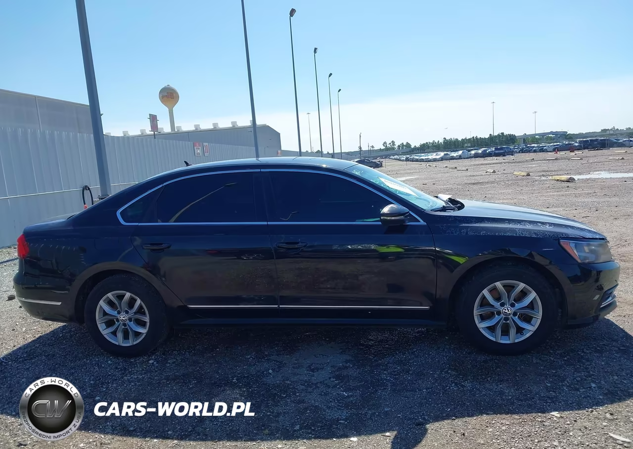 2016 Volkswagen Passat 1.8T S VIN:1VWAT7A38GC050471 - 13