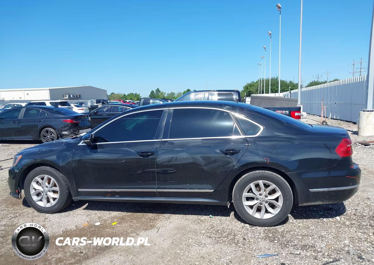 2016 Volkswagen Passat 1.8T S VIN:1VWAT7A38GC050471 - 14