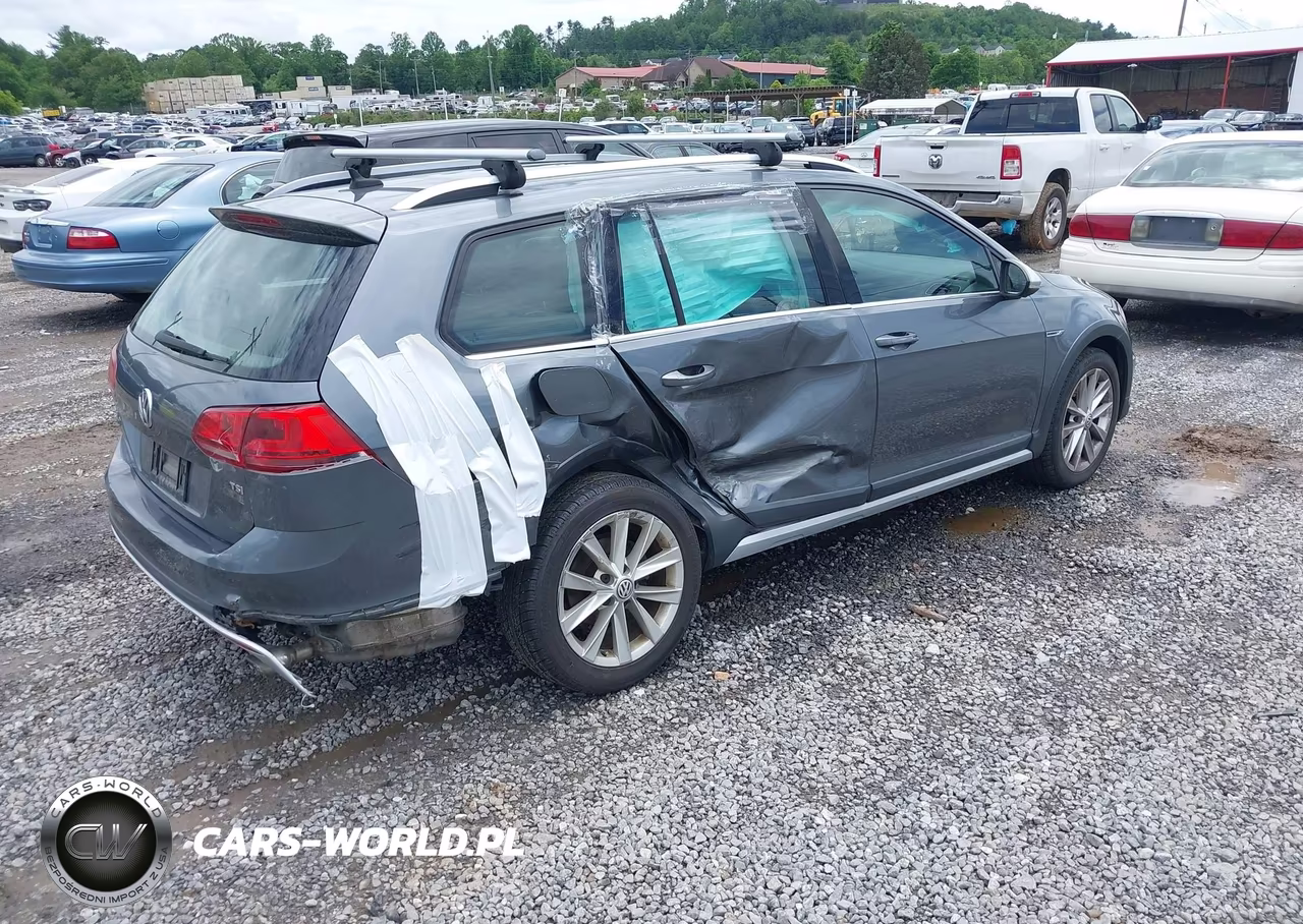 2017 Volkswagen Golf Alltrack Tsi S-Tsi Se VIN:3VWM17AU3HM533121 - 4