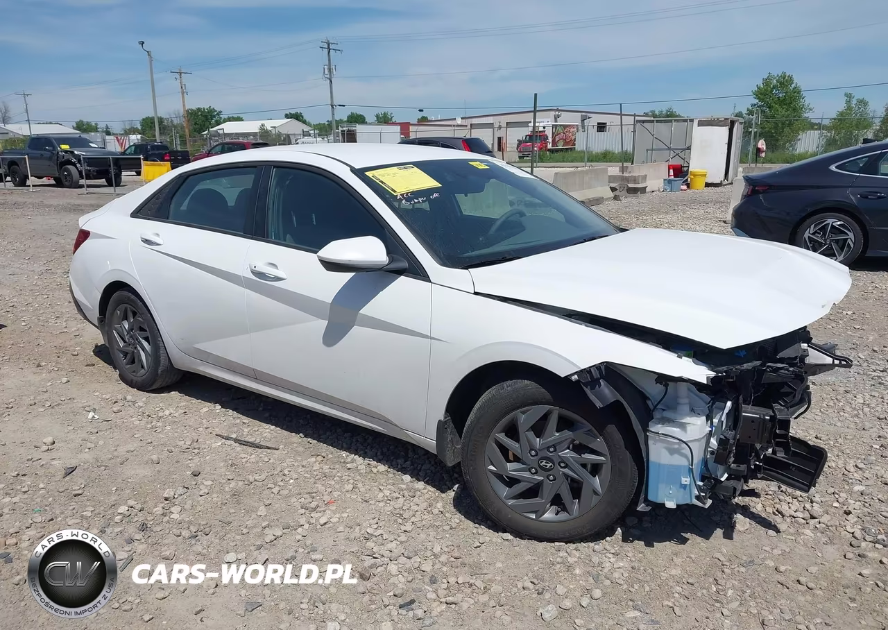 2024 Hyundai Elantra Sel – zdjęcie 1 z 17