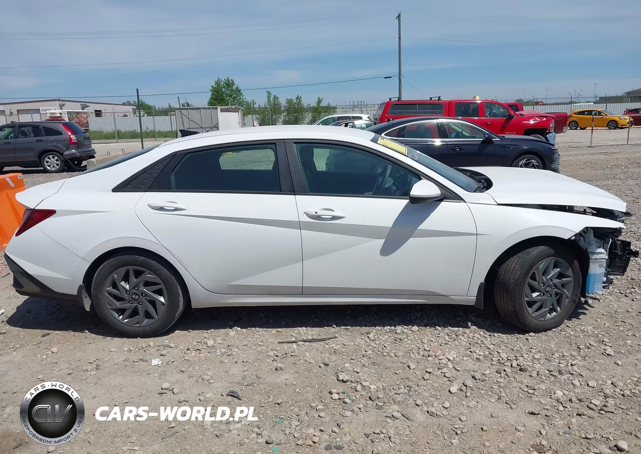 2024 Hyundai Elantra Sel VIN:KMHLM4DG0RU841799 - 14