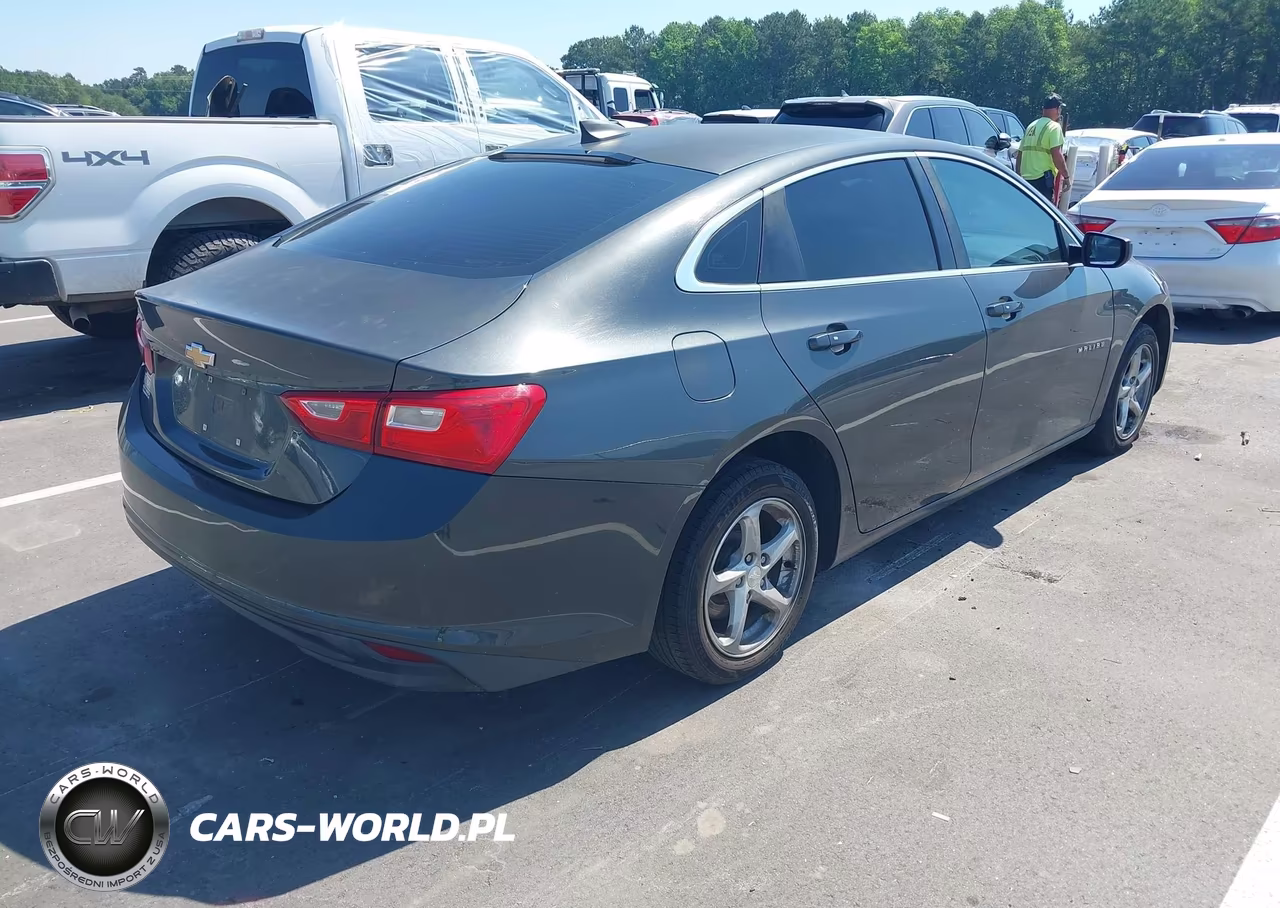 2017 Chevrolet Malibu 1Fl VIN:1G1ZC5ST6HF258107 - 4