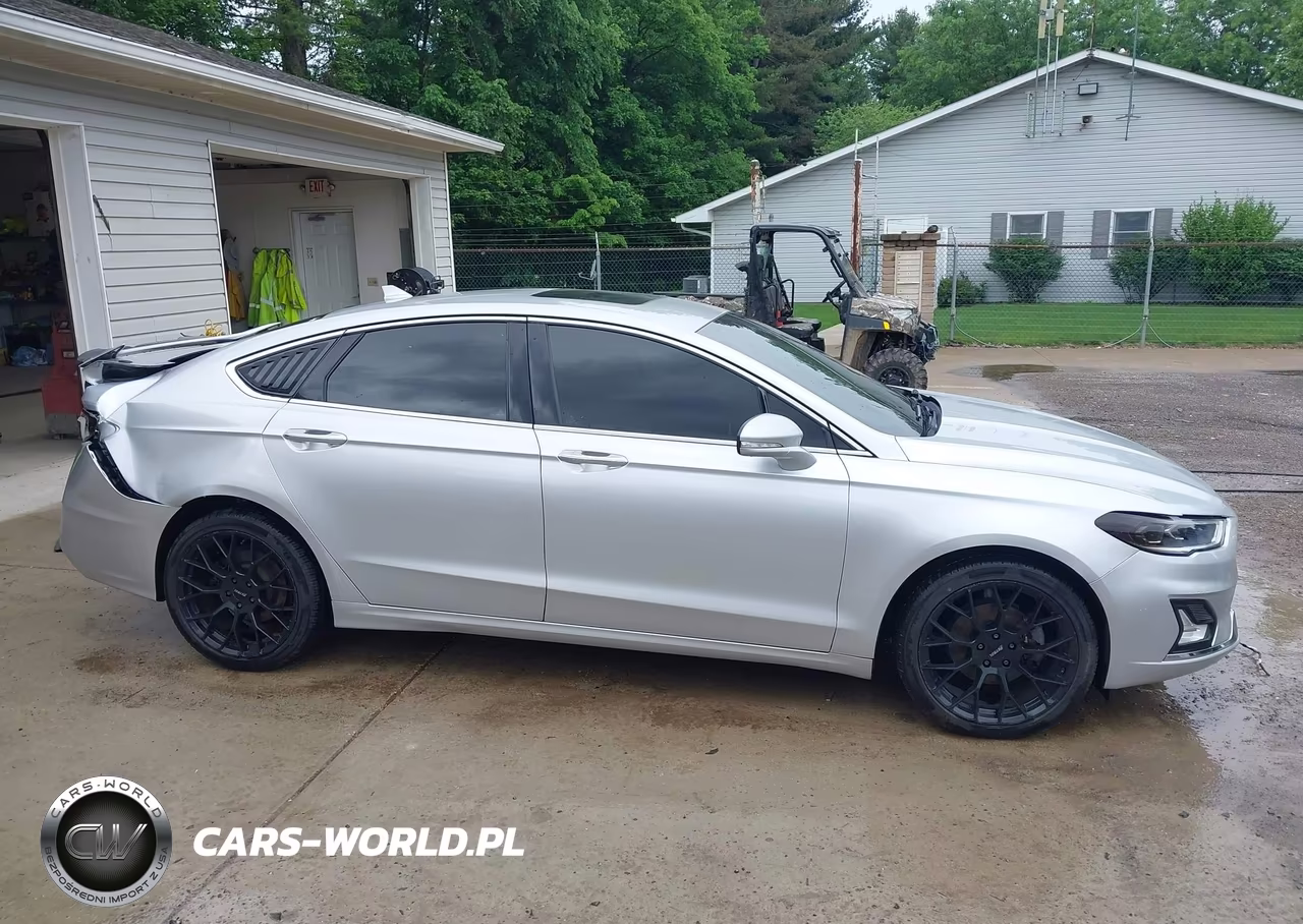 2019 Ford Fusion Titanium VIN:3FA6P0D94KR186617 - 13