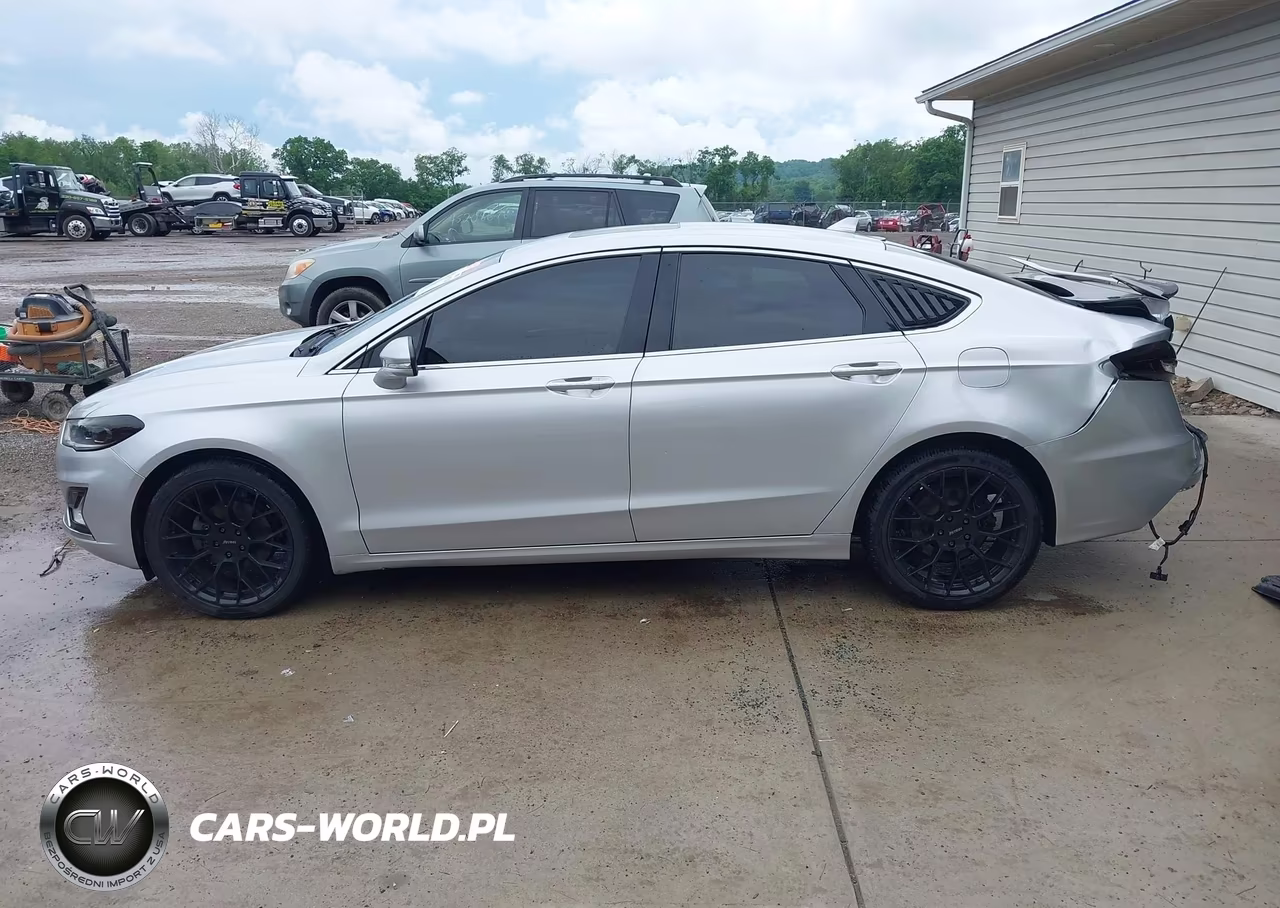2019 Ford Fusion Titanium VIN:3FA6P0D94KR186617 - 14